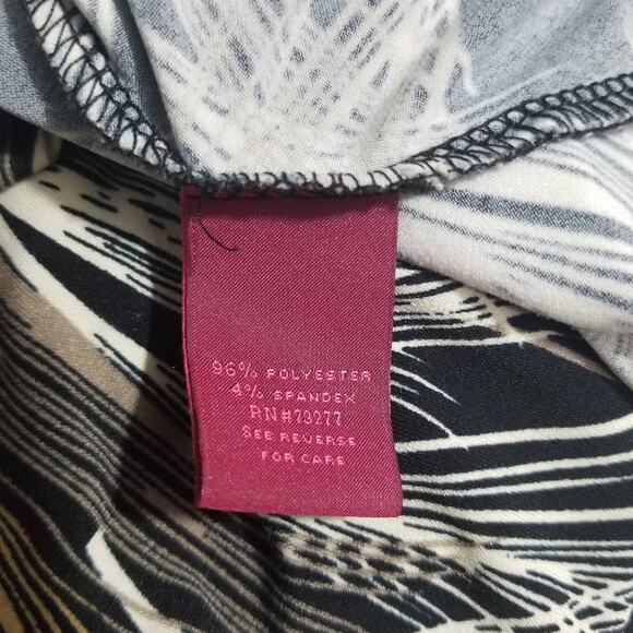 212 Collection Faux Wrap Midi Dress Size XS Black Gold Botanical Print Bodycon - Picture 8 of 9